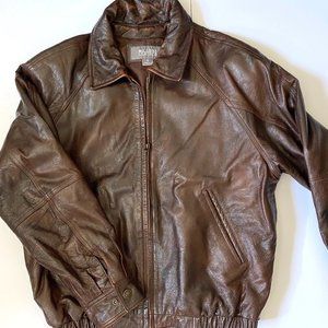 VINTAGE Wilson's Leather Bomber Jacket: Best Kind of Broken in Leather Jacket!